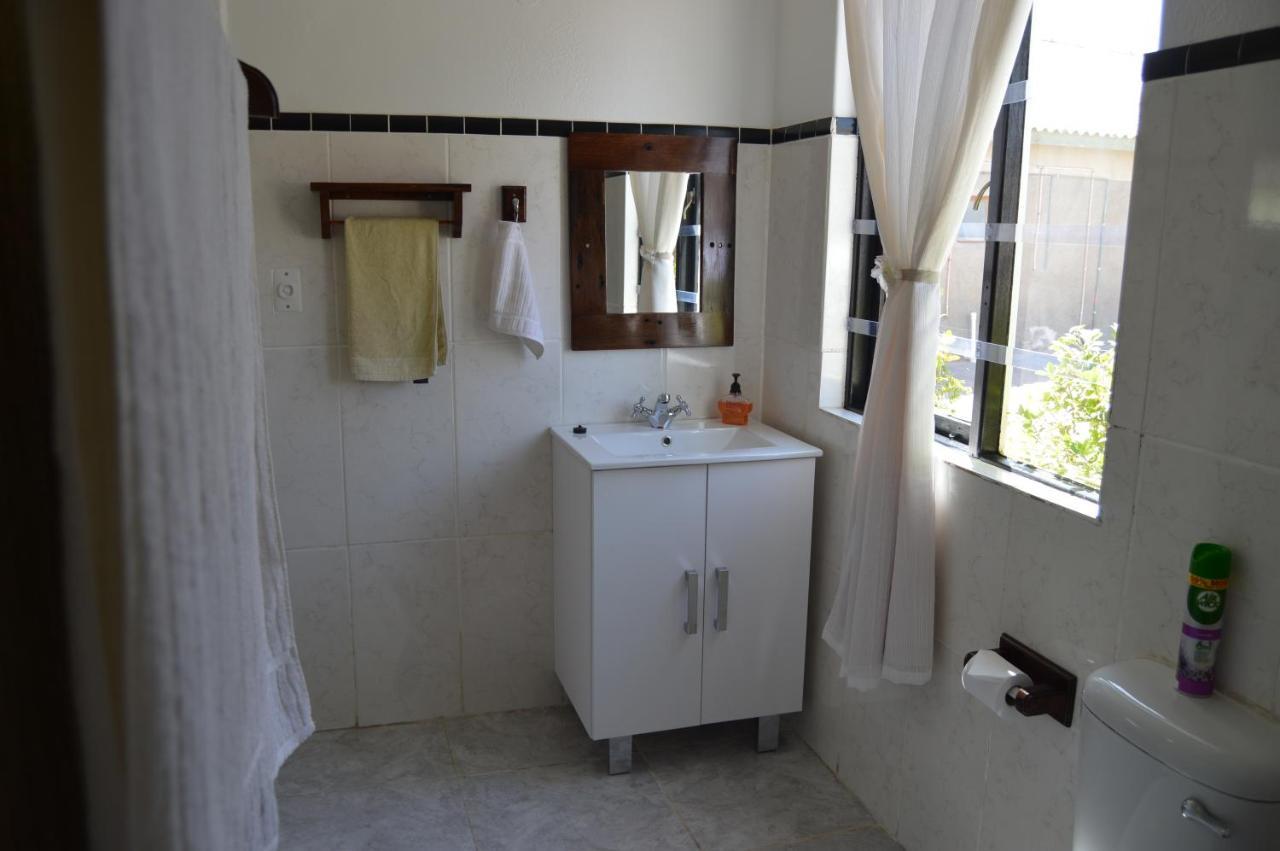 Villelodge Accommodation Lüderitz Extérieur photo