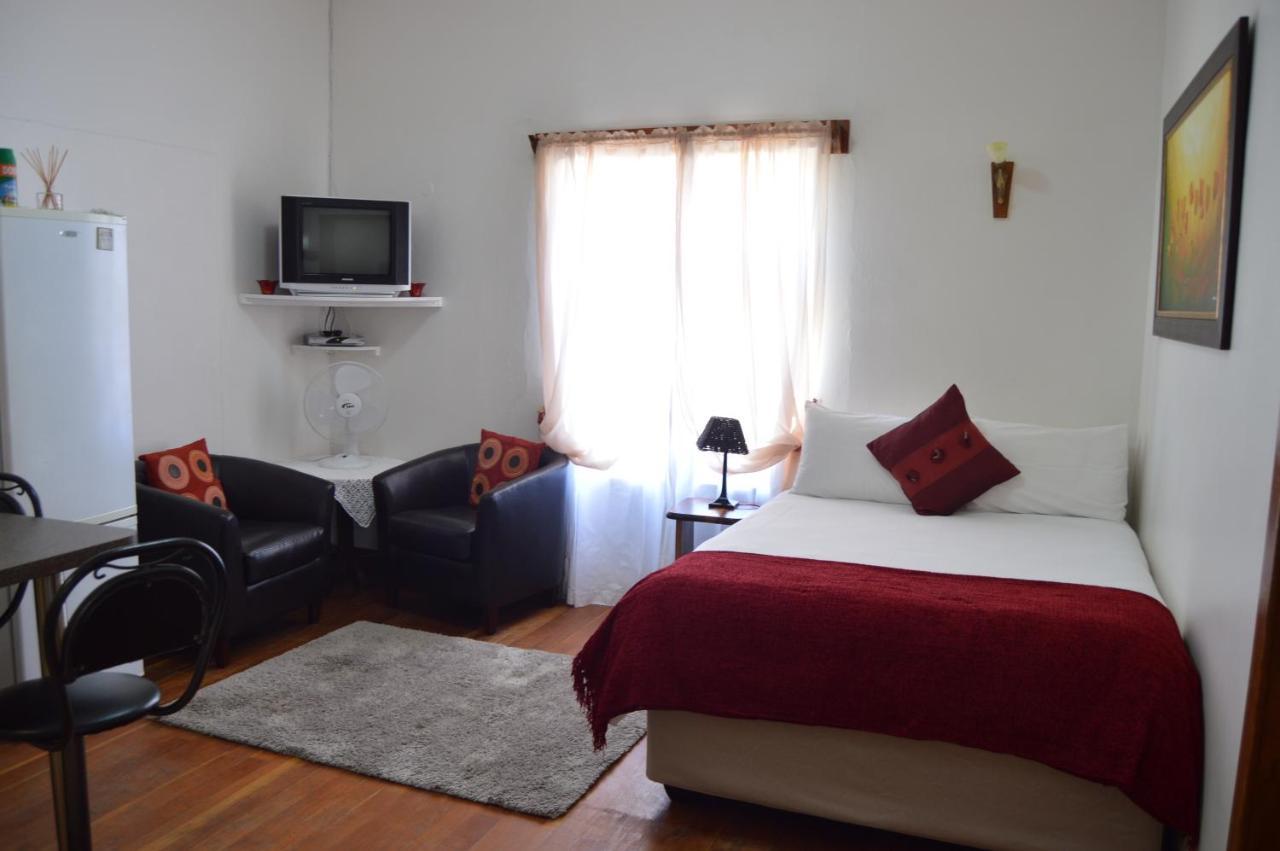 Villelodge Accommodation Lüderitz Extérieur photo