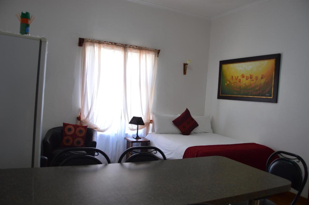 Villelodge Accommodation Lüderitz Extérieur photo
